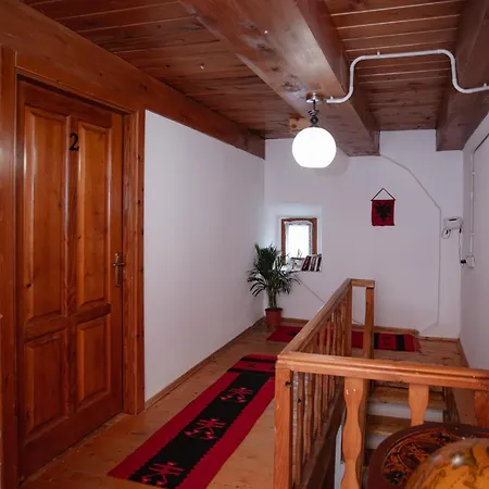 Kulla Pracja Vendégház
