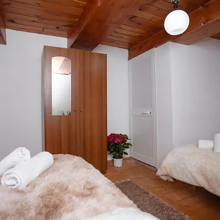 Vendégház Kulla Pracja