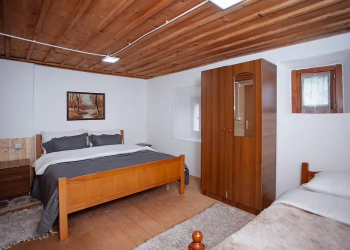 Kulla Pracja Casa de hóspedes *